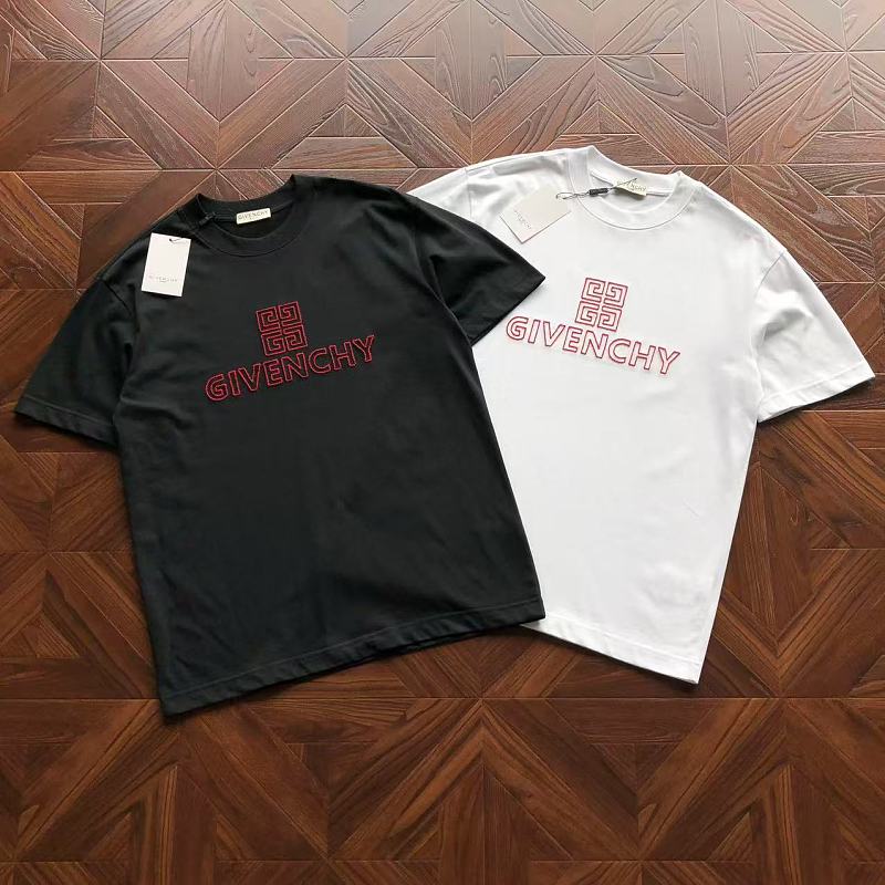 Givenchy T-Shirt