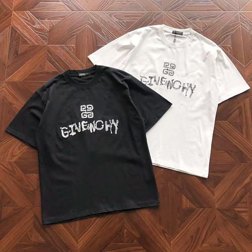 Givenchy T-Shirt