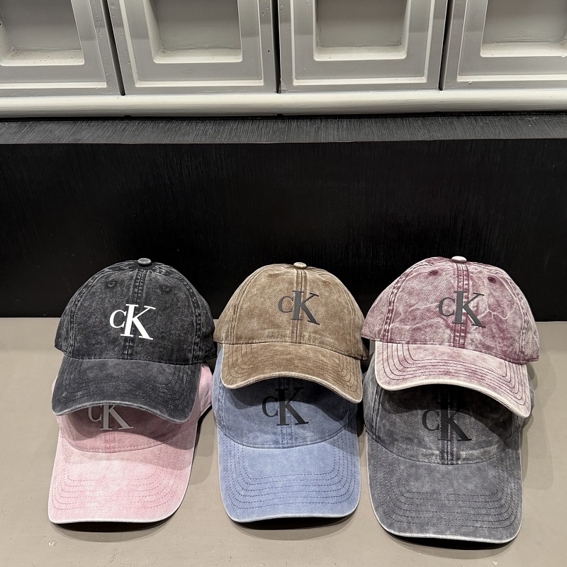 Hat from RainbowReps