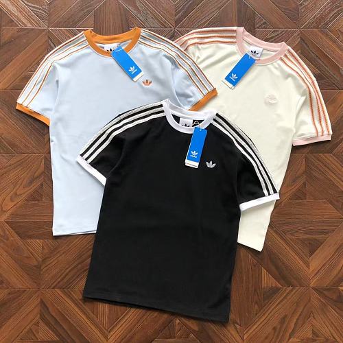 Adidas T-Shirt