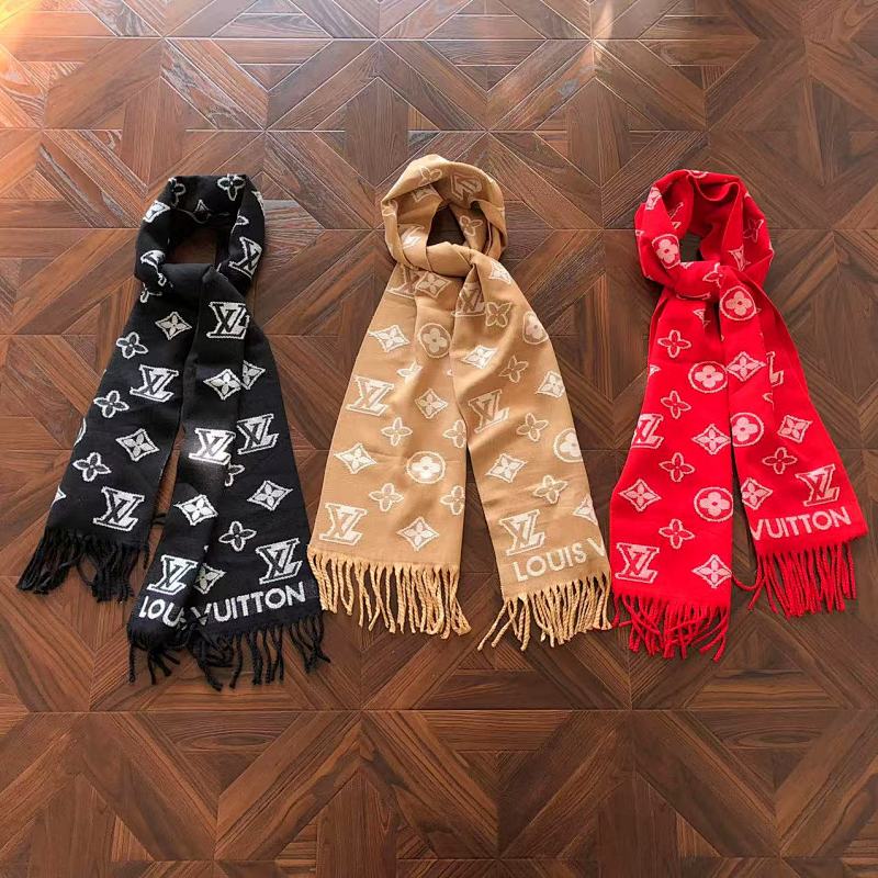 Scarf from RainbowReps