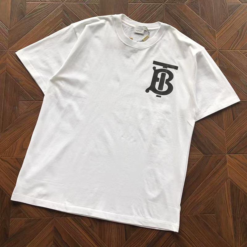 Burberry T-Shirt