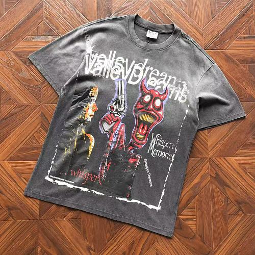 VA L Y T-Shirt