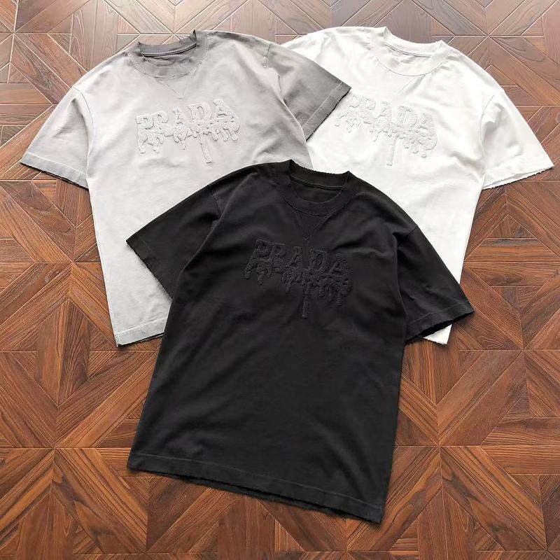 Prada T-Shirt