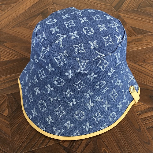 Hat from RainbowReps