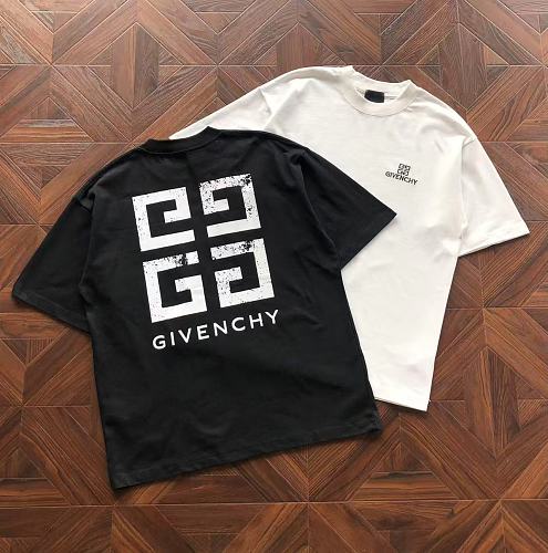 Givenchy T-Shirt