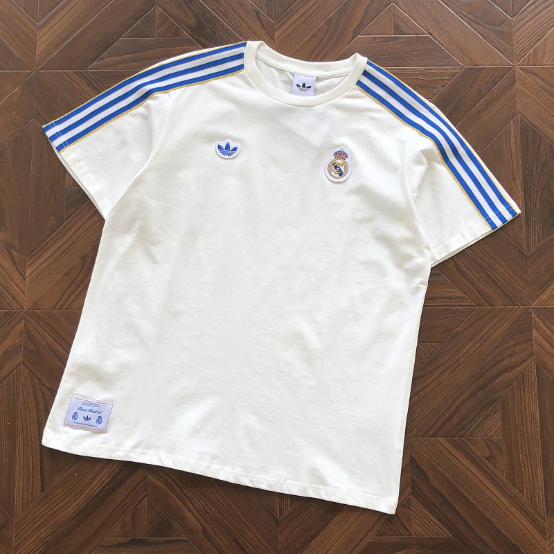 Adidas T-Shirt