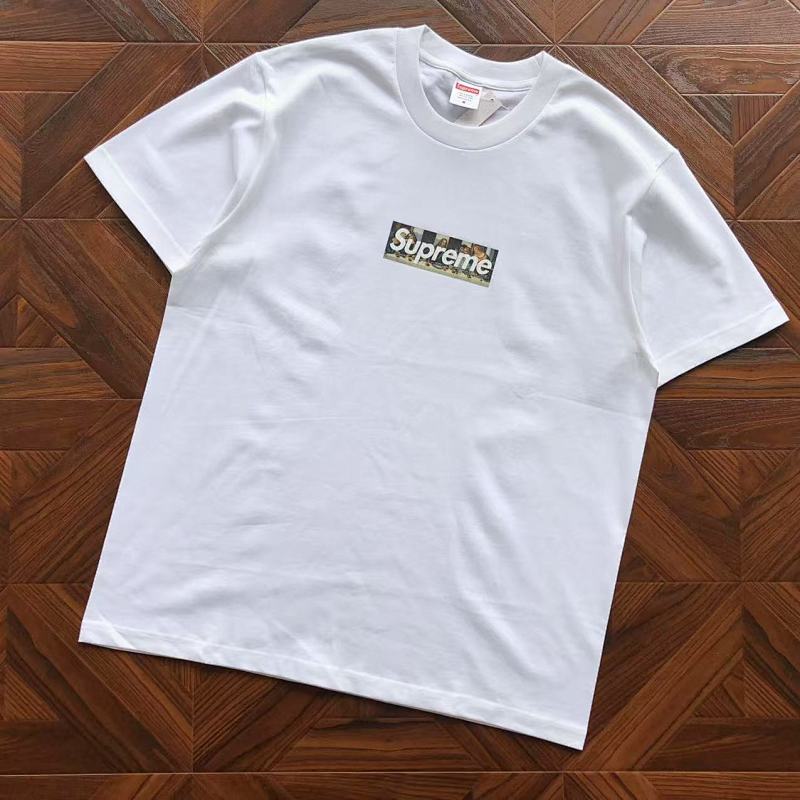 Supreme T-Shirt