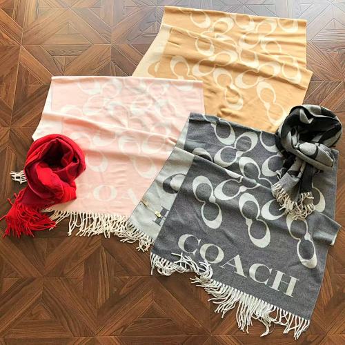 Scarf from RainbowReps