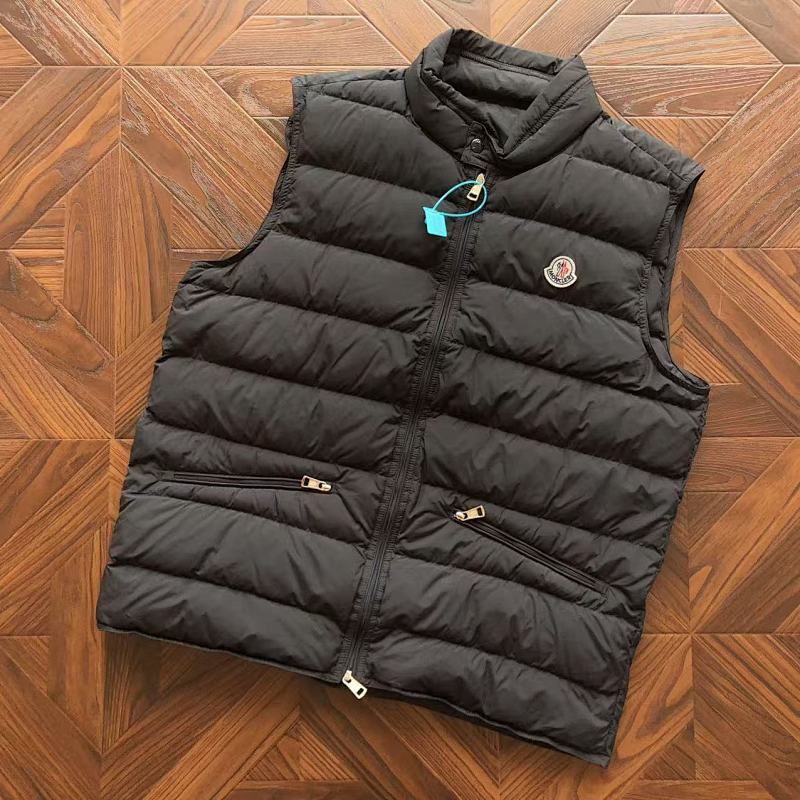 M R Down Vest