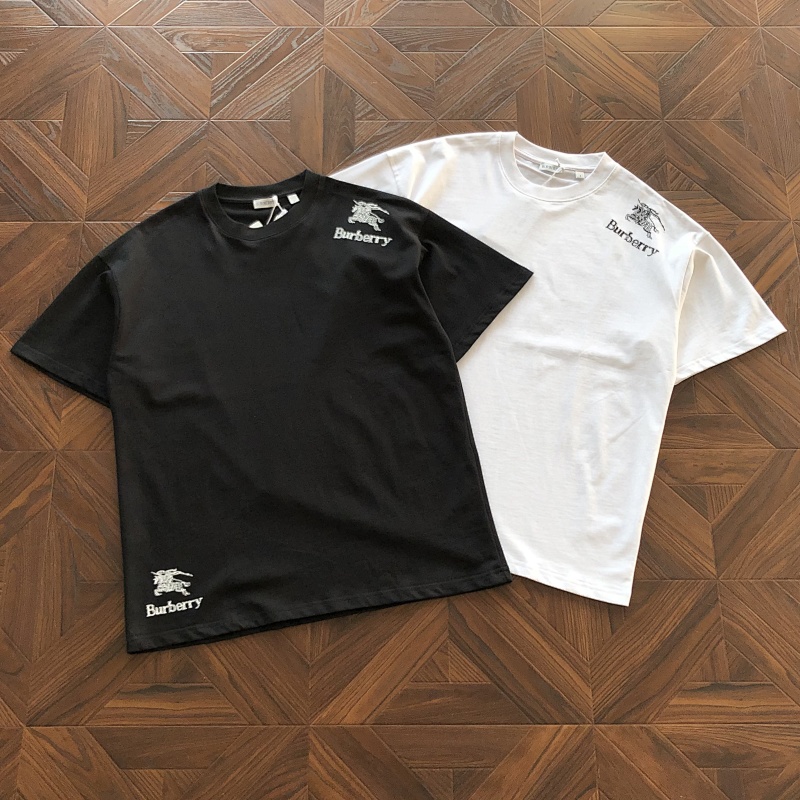 Burberry T-Shirt