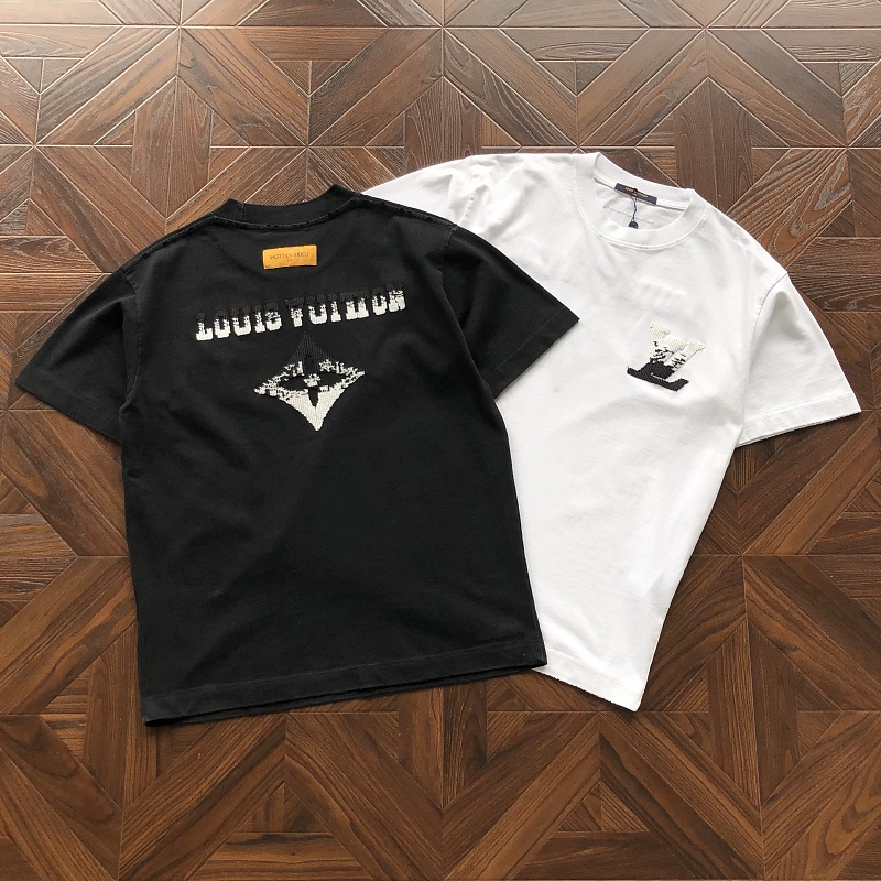 Tee from RainbowReps