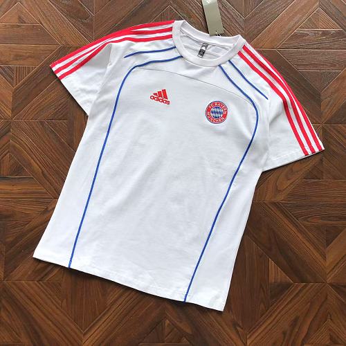 Adidas T-Shirt