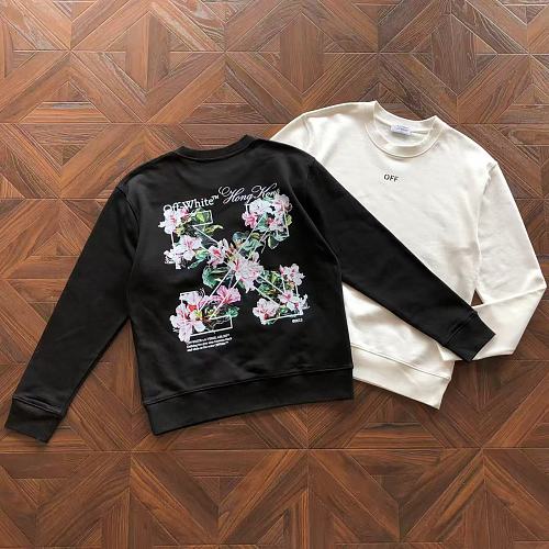 O -W TE Sweater
