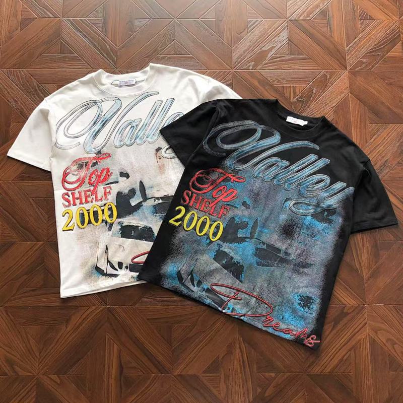 VA L Y T-Shirt