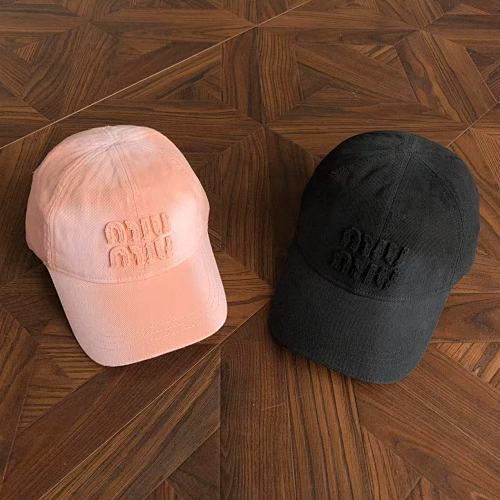 Miu Miu hat