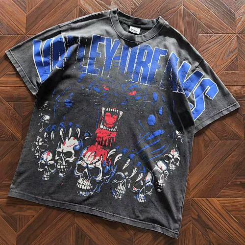 VA L Y T-Shirt