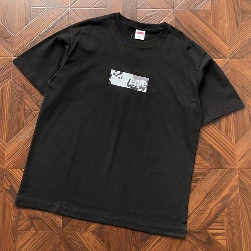 Supreme T-Shirt