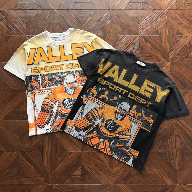 VA L Y T-Shirt
