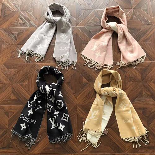 Scarf from RainbowReps
