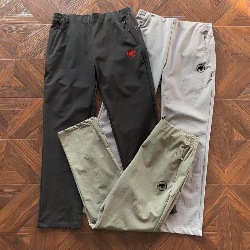 M MM T Trousers