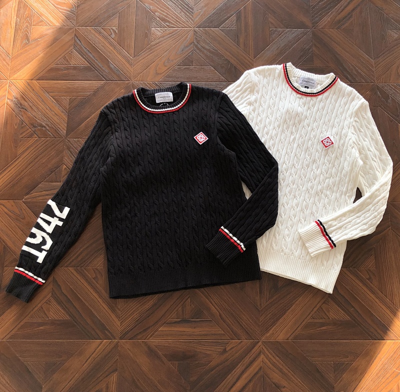 C S BL C Sweater