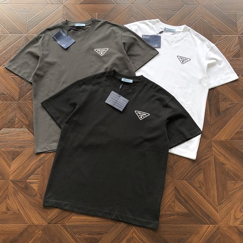 Prada T-Shirt