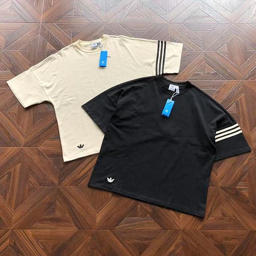 Adidas T-Shirt