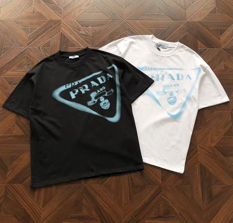 Prada T-Shirt