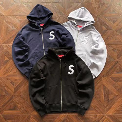 Supreme Hoodie