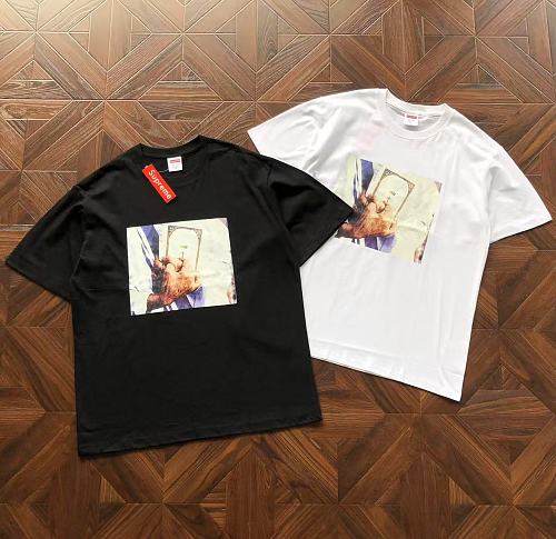 Supreme T-Shirt