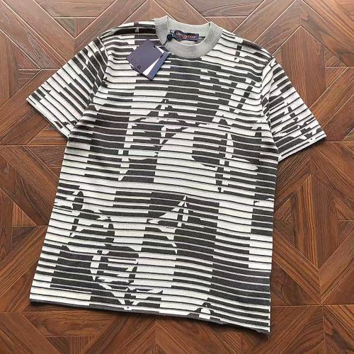 L T-Shirt Sweater
