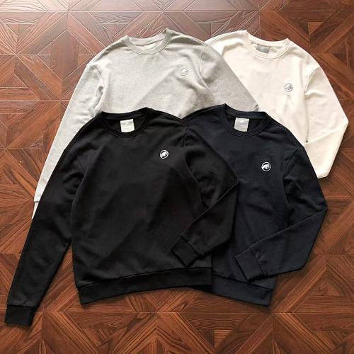 M MM T Sweater