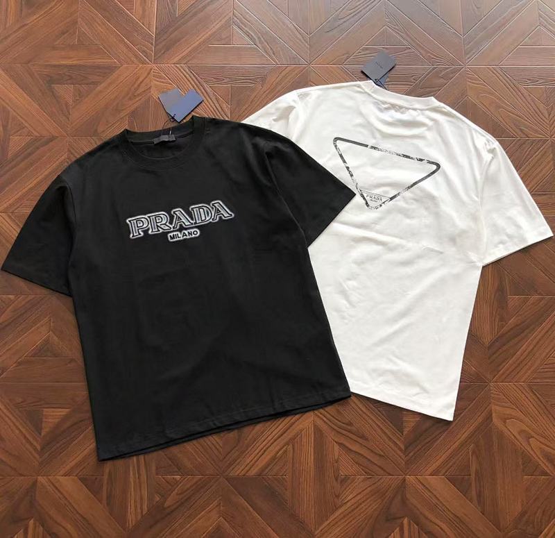 Prada T-Shirt