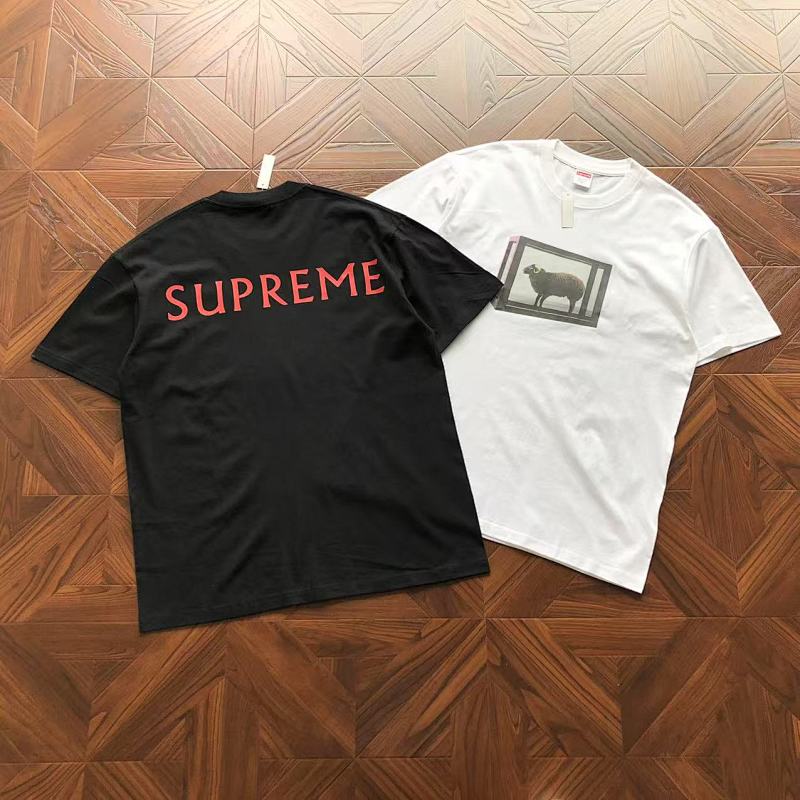 Supreme T-Shirt