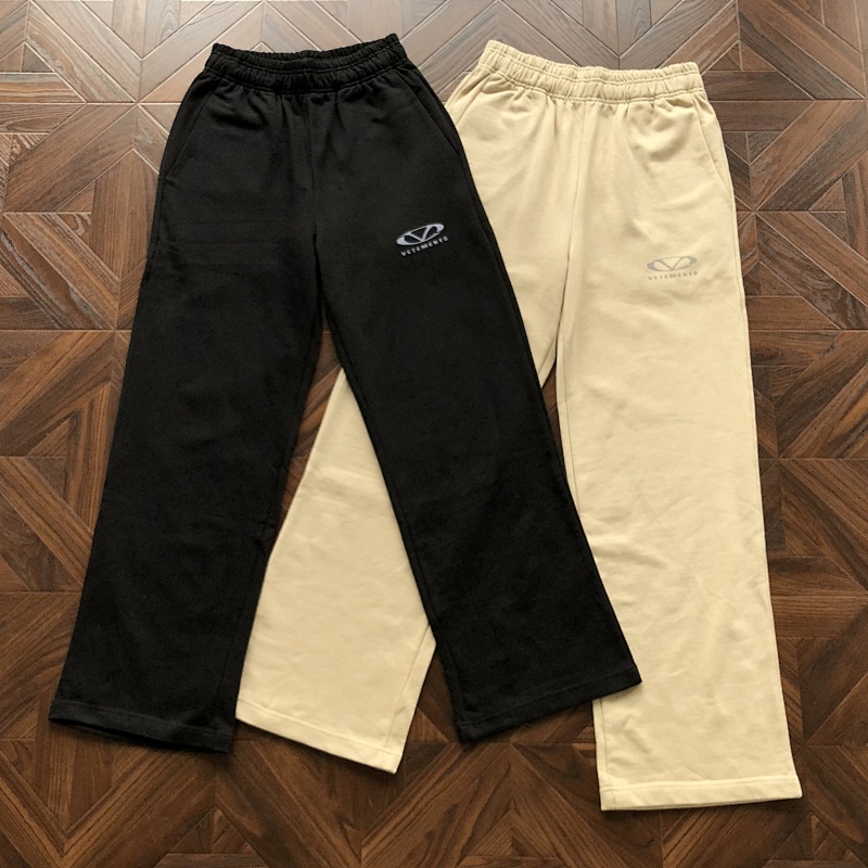 Vetements Trousers