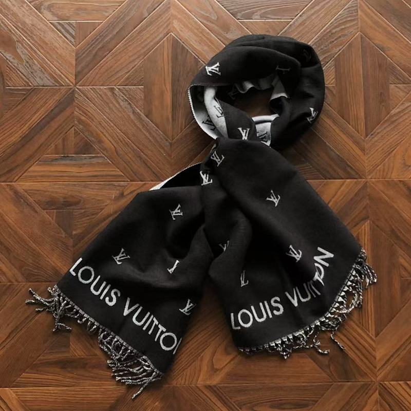 Scarf from RainbowReps