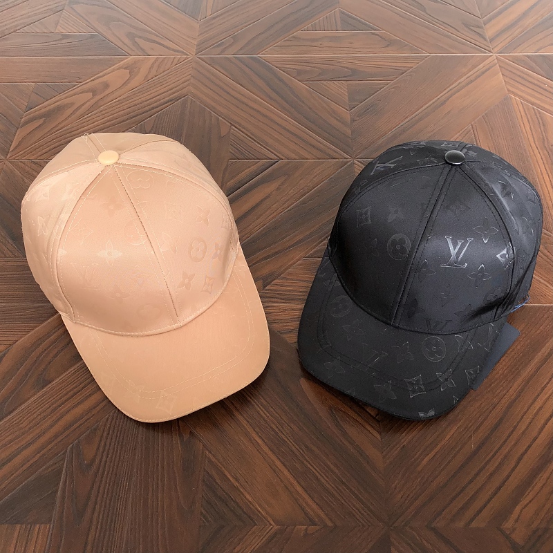 Hat from RainbowReps