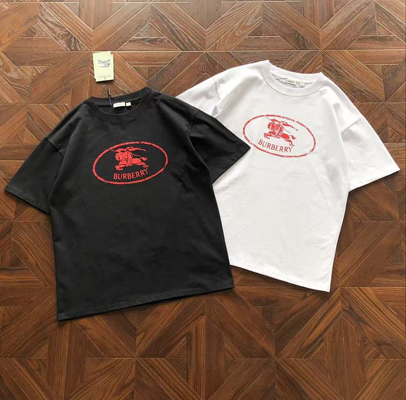 Burberry T-Shirt