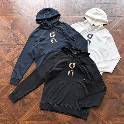 ON RU I G Hoodie