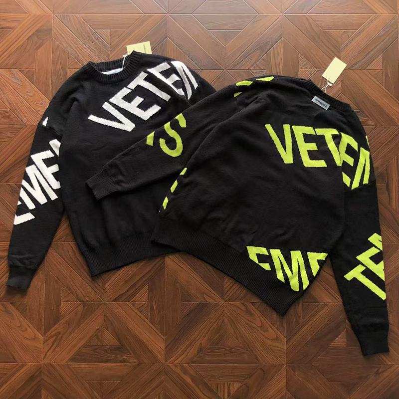 Vetements Sweater