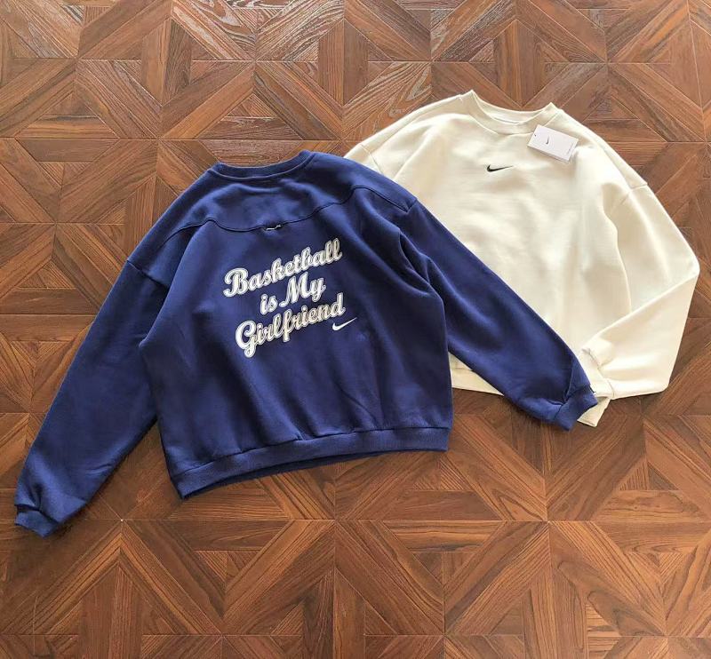 Nike Sweater
