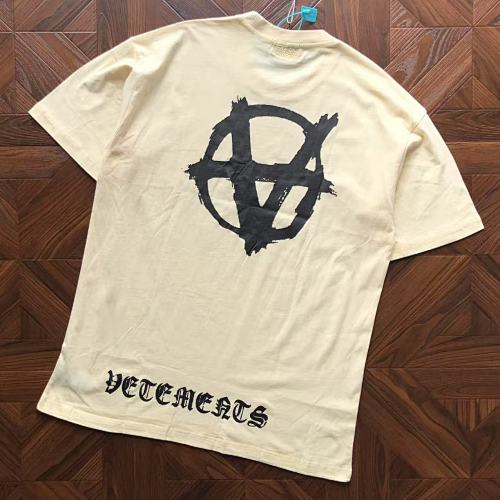 Vetements T-Shirt