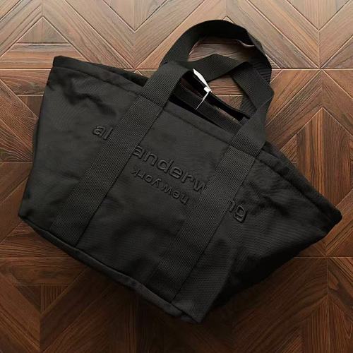 Alexander W G Bag