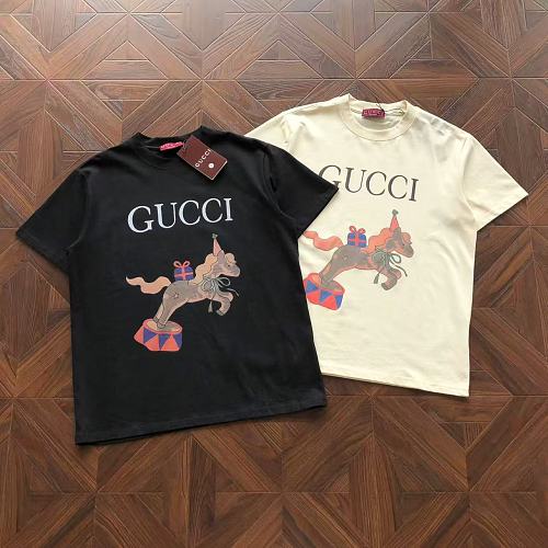 Gucci T-Shirt