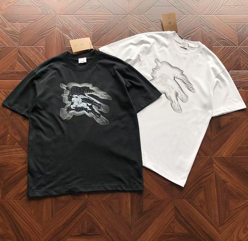 Burberry T-Shirt