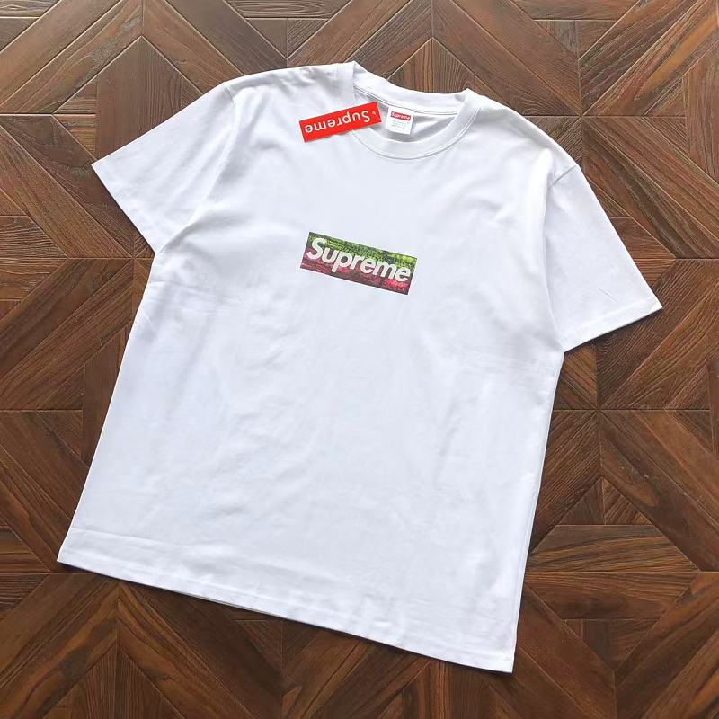 Supreme T-Shirt