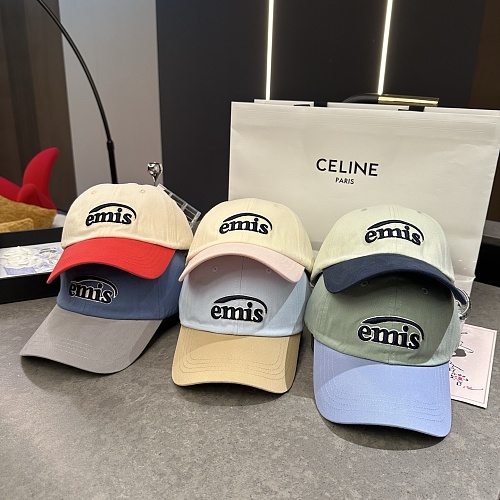 Hat from RainbowReps