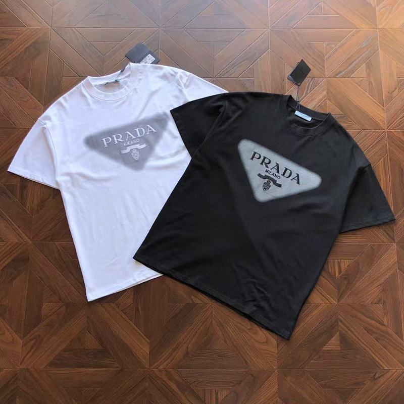 Prada T-Shirt
