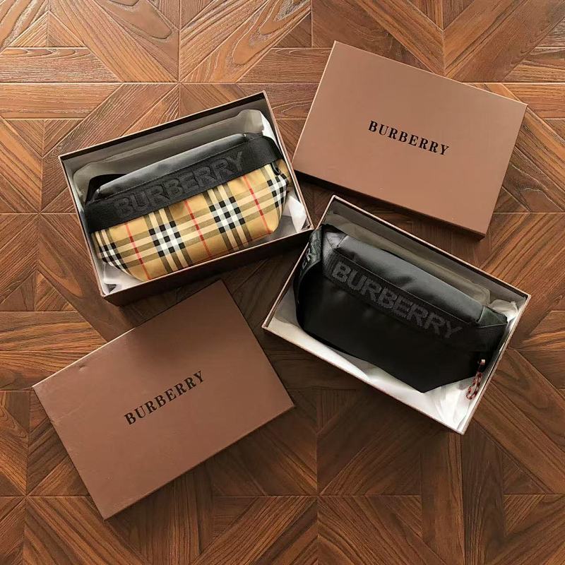 Burberry Bag 30CM 7CM